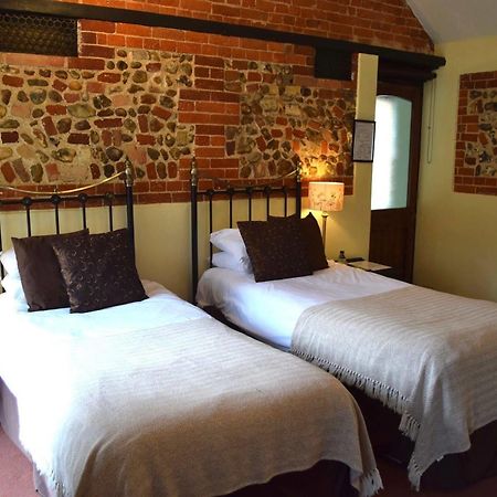 Hotel At The Farmhouse Hunters Hall Dereham Zewnętrze zdjęcie